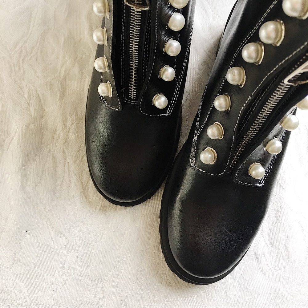 🎀QUIK SELL Steve Madden Granite Motor Boots 6.5🎀